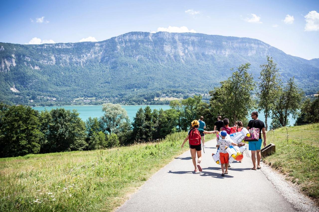 Huttopia Lac D'Aiguebelette Saint-Alban-de-Montbel Экстерьер фото